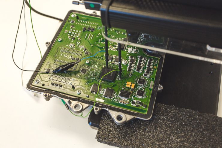 تعمیر ECU و تعمیرات ECU ای سی یو 740x493 1 - تعمیر ECU | دیجی برد