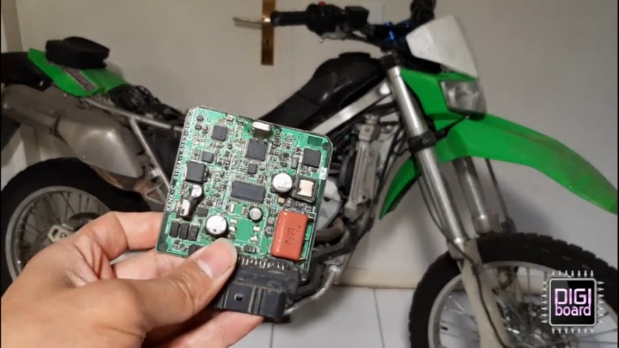 تعمیر ای سی یو ECU موتور سیکلت