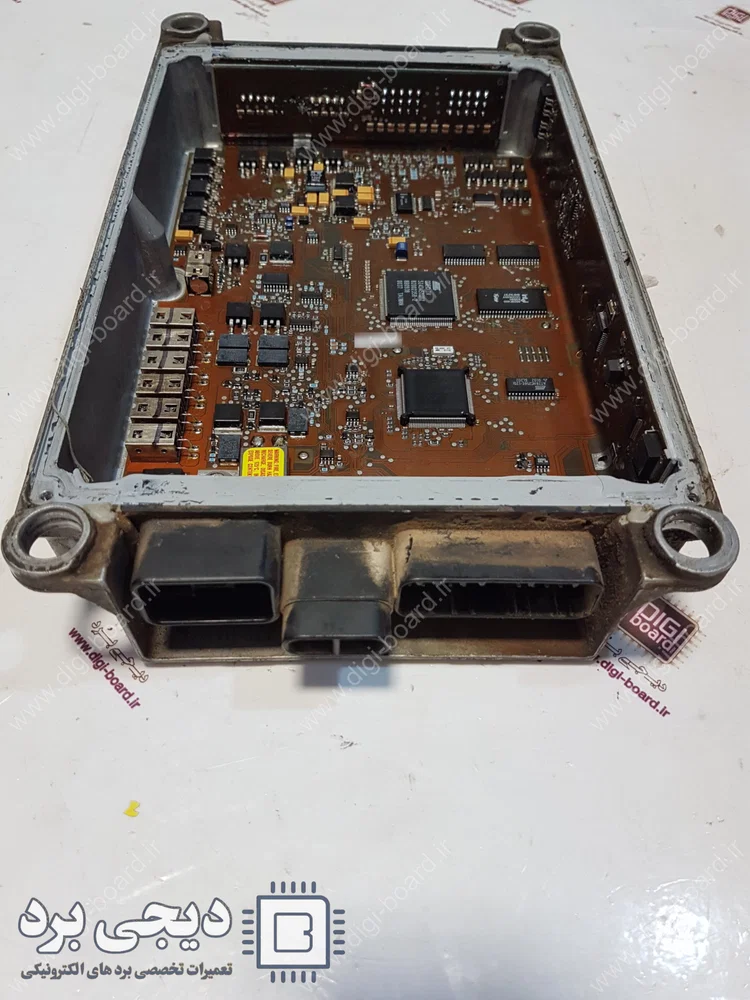 تعمیر برد و قطعات الکترونیکی ایسیو ECU DDEC IV از برند دیترویت