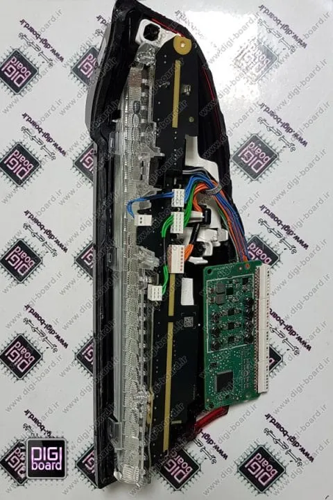 تعمیر-قطعات-الکترونیکی-دیلات-و-چراغ-زنون-انواع-خودرو-ها-480x720-min